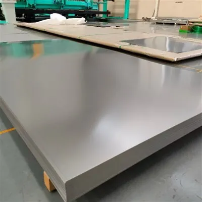 Aký je prístup značky k vzdelávaniu zákazníkov v spoločnosti Titanium Target?